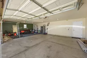 6754 Braceo St, Oak Hills, CA 92344 - Photo 39