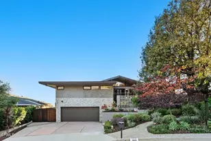 5645 Burning Tree Dr, La Canada Flintridge, CA 91011 - Photo 3