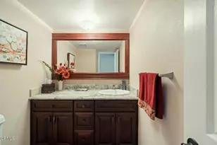 3911 Park Vista Pl, La Crescenta, CA 91214 - Photo 17