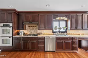 3911 Park Vista Pl, La Crescenta, CA 91214 - Photo 5