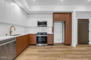 139 S Oak Knoll Ave, Pasadena, CA 91101 - Photo 7