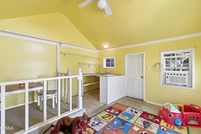 6606 Desmond Court, Bakersfield, CA 93308 - Photo 53