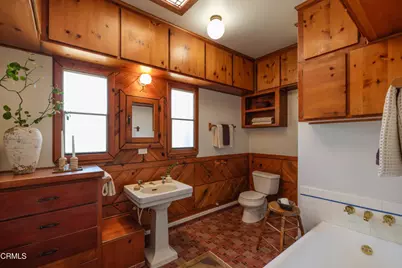 10107 Stonehurst Avenue, Los Angeles, CA 91352 - Photo 31