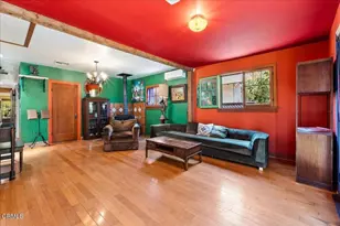 588 N Chester Ave, Pasadena, CA 91106 - Photo 13