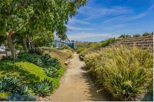 13020 Pacific Promenade, Playa Vista, CA 90094 - Photo 47