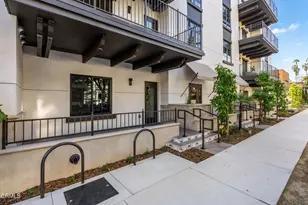 139 S Oak Knoll Ave, Pasadena, CA 91101 - Photo 39