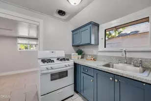 580 N 1st Ave, Upland, CA 91786 - Photo 29