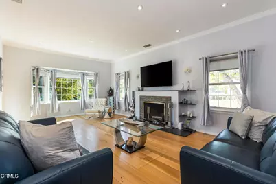 3047 Hermosa Avenue, La Crescenta, CA 91214 - Photo 3