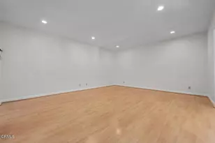 385 Cliff Dr, Pasadena, CA - Photo 11