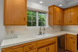 385 Cliff Dr, Pasadena, CA - Photo 19