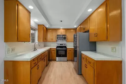 385 Cliff Drive #8, Pasadena, CA  - Photo 17