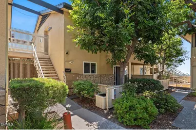 385 Cliff Drive #8, Pasadena, CA  - Photo 3