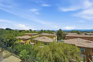 27016 Pebble Beach Dr, Valencia, CA 91381 - Photo 5