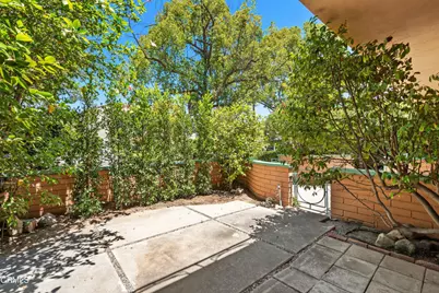 1000 San Pasqual Street #A, Pasadena, CA 91106 - Photo 15