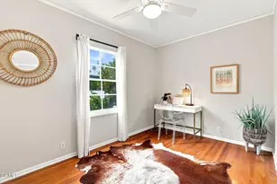 2277 Queensberry Rd, Pasadena, CA 91104 - Photo 25