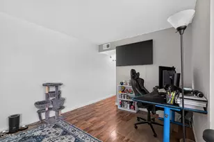 4705 Kester Ave, Los Angeles, CA 91403 - Photo 9