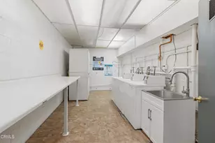 1015 N Michillinda Ave, Pasadena, CA 91107 - Photo 27
