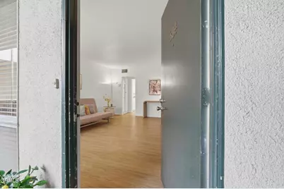 1015 N Michillinda Avenue #304, Pasadena, CA 91107 - Photo 5