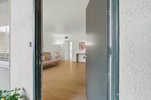 1015 N Michillinda Ave, Pasadena, CA 91107 - Photo 5