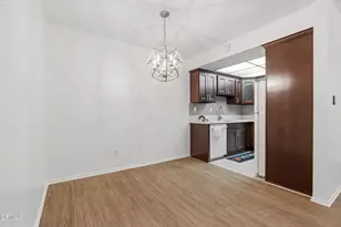 1015 N Michillinda Ave, Pasadena, CA 91107 - Photo 19
