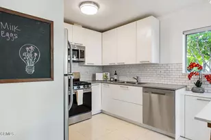 395 S Oakland Ave, Pasadena, CA 91101 - Photo 9