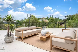 450 Palmerstone Dr, La Canada Flintridge, CA 91011 - Photo 51