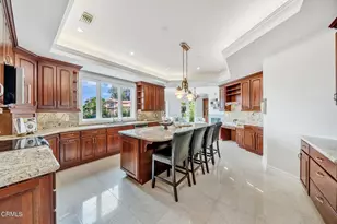 450 Palmerstone Dr, La Canada Flintridge, CA 91011 - Photo 19
