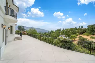 450 Palmerstone Dr, La Canada Flintridge, CA 91011 - Photo 55