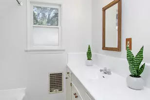 2139 N Grand Oaks Ave, Altadena, CA 91001 - Photo 19