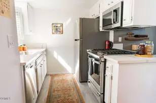 170 N Sierra Bonita Ave, Pasadena, CA 91106 - Photo 9