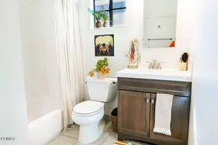 170 N Sierra Bonita Ave, Pasadena, CA 91106 - Photo 21