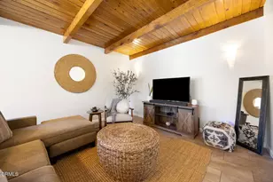7613 7615 Beckett St, Tujunga, CA 91042 - Photo 17