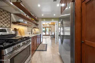 7613 7615 Beckett St, Tujunga, CA 91042 - Photo 9