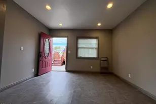 1712 N Lincoln St, Burbank, CA 91506 - Photo 27
