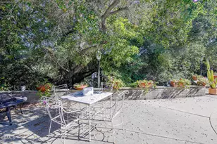 1535 Royal Blvd, Glendale, CA 91207 - Photo 25