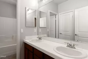 2929 Rocky Mountain Dr, Oxnard, CA 93036 - Photo 19