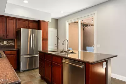 2929 Rocky Mountain Drive, Oxnard, CA 93036 - Photo 11