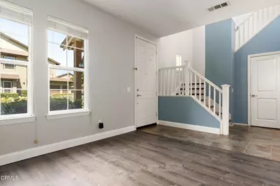 2929 Rocky Mountain Drive, Oxnard, CA 93036 - Photo 3