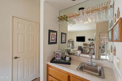 625 S Broadway #2, Redondo Beach, CA 90277 - Photo 17