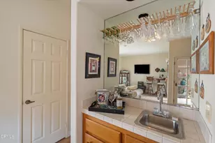 625 S Broadway, Redondo Beach, CA 90277 - Photo 17