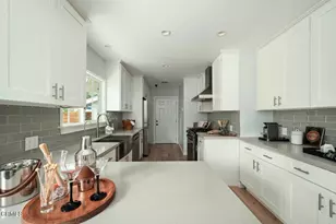 3860 2nd Ave, La Crescenta, CA 91214 - Photo 13
