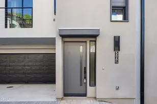 506 1/2 N Sycamore Ave, Los Angeles, CA 90036 - Photo 3