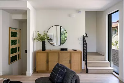 510 N Sycamore Avenue, Los Angeles, CA 90036 - Photo 17
