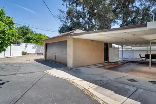 9964 Haines Canyon Ave, Tujunga, CA 91042 - Photo 15