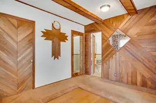 9964 Haines Canyon Ave, Tujunga, CA 91042 - Photo 21