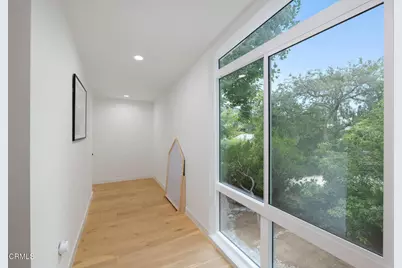 5148 Oakwood Avenue, La Canada Flintridge, CA 91011 - Photo 31