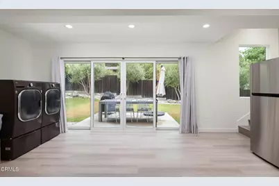 5148 Oakwood Avenue, La Canada Flintridge, CA 91011 - Photo 35