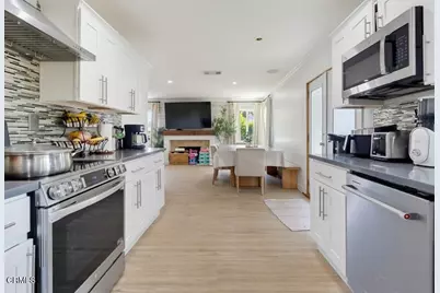 2386 Glenrose Avenue, Altadena, CA 91001 - Photo 17