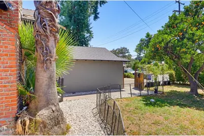 2386 Glenrose Avenue, Altadena, CA 91001 - Photo 39
