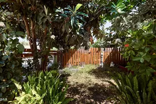 6362 Arbutus Ave, Huntington Park, CA 90255 - Photo 41